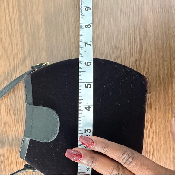 Cache Vintage Y2K Black Velvet and Satin Crossbody Evening Bag - Picture 10 of 12
